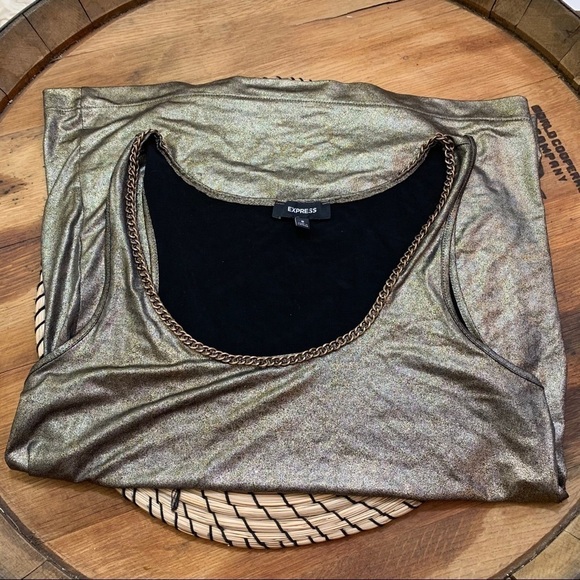 Express || Gold Chain Trimmed Neckline Moto Tank Cami Top S - Picture 12 of 12